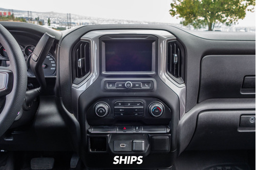 Chevrolet Silverado 4.3 V6 2500 Wt Doble Cabina 4x4 At