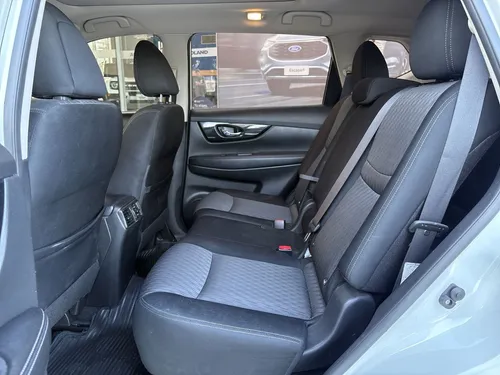 Nissan X-Trail 2.5