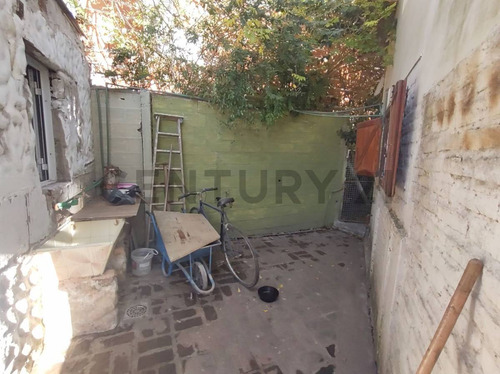 Venta De Casa 2 Ambientes En Punta Lara, Ensenada.