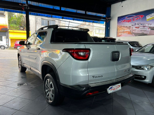 Imagem 4 de 10 de Fiat Toro 1.8 16v Evo Flex Freedom At6