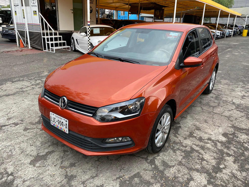 Volkswagen Polo 1.6 L4 Sound Tiptronic At