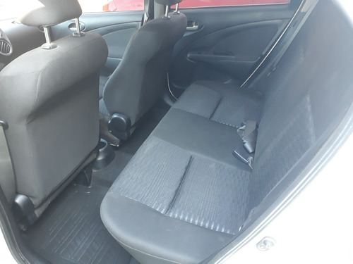 Toyota Etios 1.5 Sedan Xls 2014