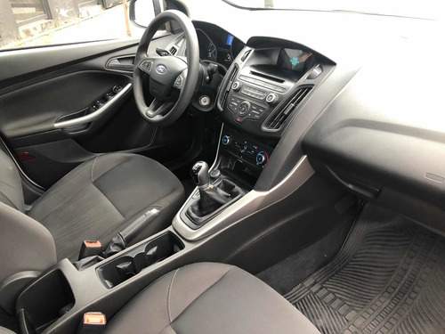 Ford Focus Iii 1.6 S 4 Puertas 2017 Gnc 5ta Generacion