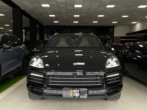 Porsche Cayenne E-Hybrid 3.0 V6 462cv