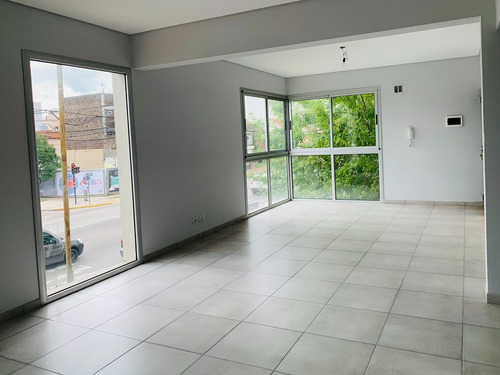 Imagen 8 de 13 de A Estrenar!! Semipiso Con Balcon De 55 M2