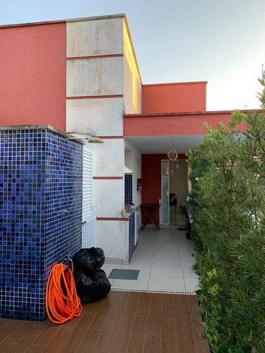 Imagem 1 de 8 de Casa Com Piscina Em Peruíbe. 7591 M H
