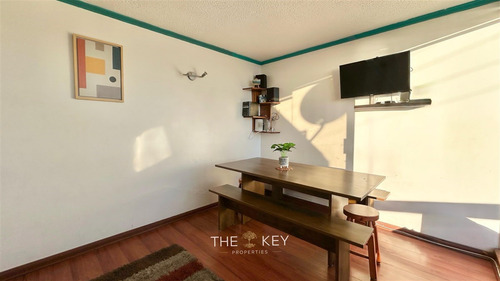 Departamento En Venta De 2 Dorm. En Viña Del Mar