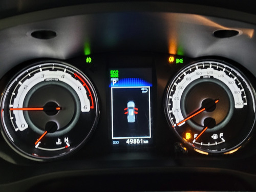 Imagen 14 de 17 de Toyota Hilux Gr-sii Tdi 4x4 At