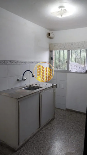 Apartamento De 2 Dormitorios En Alquiler, San Carlos