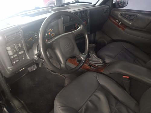 Chevrolet Blazer 4.3 V6 Executive 5p