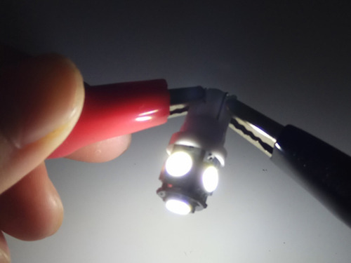 Imagem 4 de 7 de Par Lâmpada T10 Led Branca Pingo Luz 6000k Alta Durabilidade