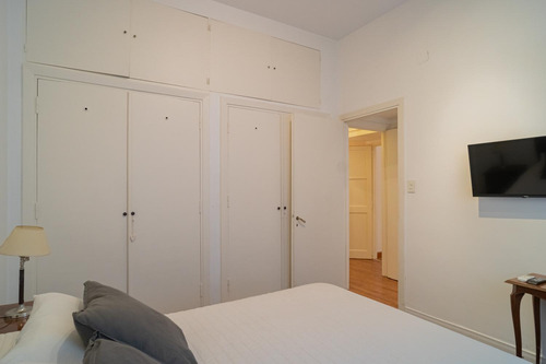 Venta Departamento 3 Ambientes Excelente Estado En Recoleta.