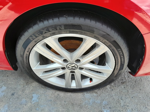 Volkswagen Jetta 2.5 Sportline Tiptronic At