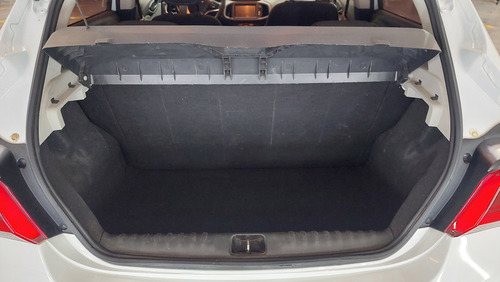 Chevrolet Onix 1.4 Lt