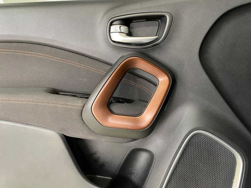 Imagem 12 de 15 de Fiat Toro Volcano 2.4 16v Flex Aut