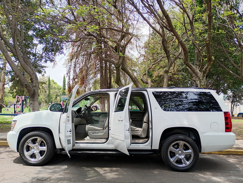 Chevrolet Suburban D Piel Aa Dvd Qc 4x4 At