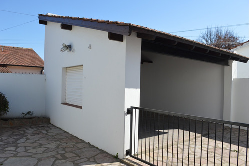 Casa Anne - 5/6 Personas (máximo 8). En Alquiler Temporal