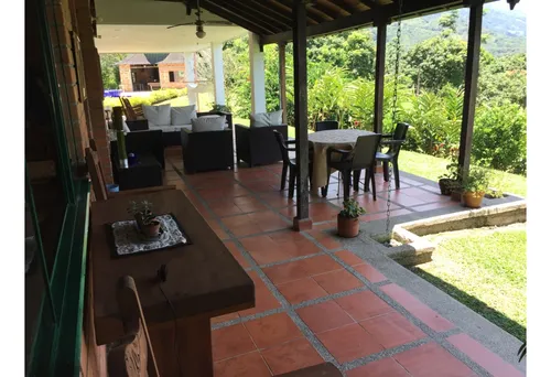 Permuto Con Piscina Caballerizas Cancha Jacuzzi Kiosco Gym Billar Lujo