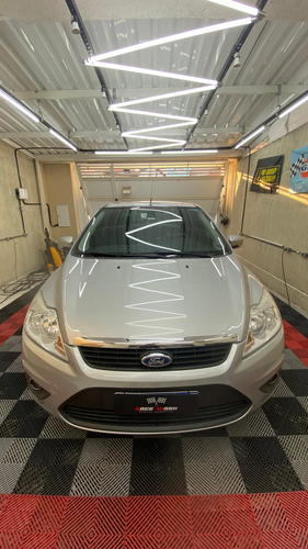Ford Focus 2.0 Glx Flex 5p