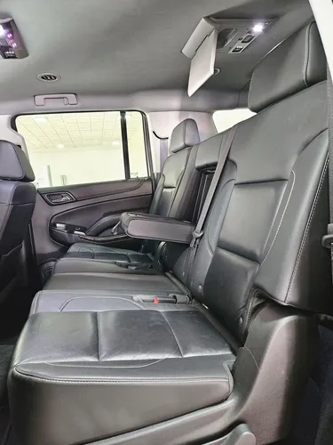 Chevrolet Suburban 5.3 V8 LT Piel 2 Fila Asientos At (B)
