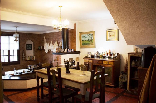 Imagen 5 de 14 de Chalet En Venta En Haedo Norte