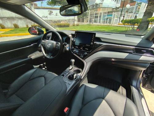 Imagen 7 de 17 de Toyota Camry Hibrido