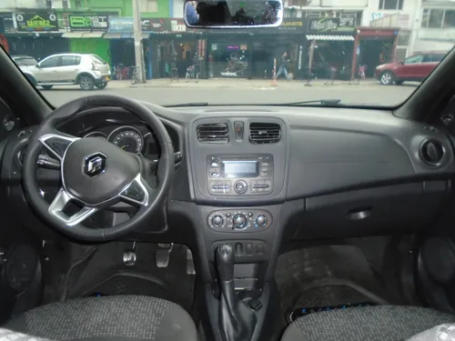 Renault Logan 1.6 Dynamique