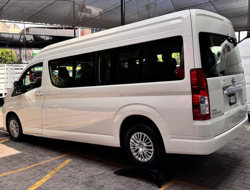 Toyota Hiace Gl 12 Pasajeros 2021 #3034