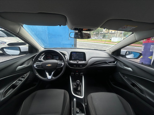 Chevrolet Onix plus 1.0 Lt 2 4P