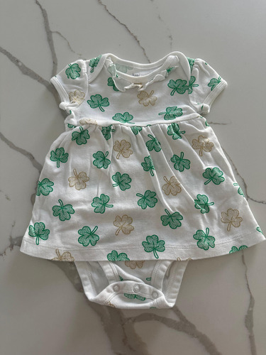 Body Bebé 6 Meses Treboles Marca Just One You By Carter´s 