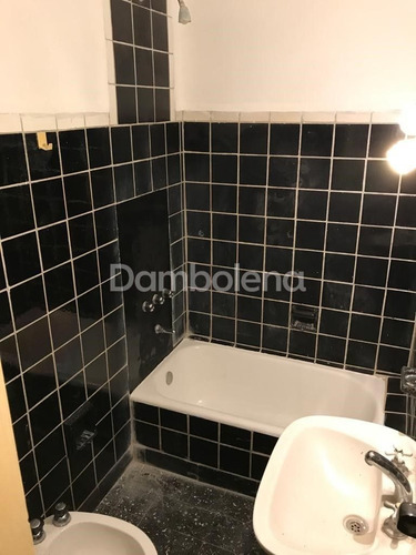 Imagen 9 de 12 de Local En Venta O Permuta Ubicado En Moreno, Moreno