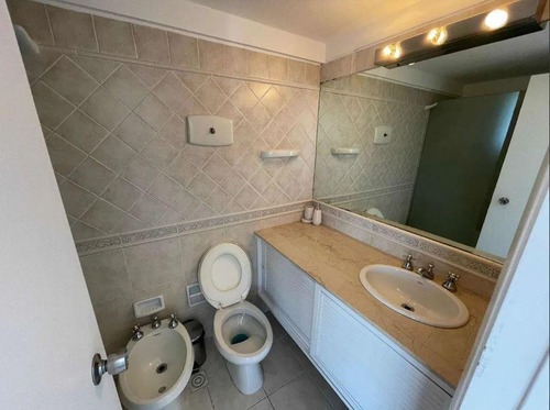 Imagen 14 de 16 de Apartamento - Punta Del Este - 4 Dormitorios - 3 Baños - Frente Al Puerto