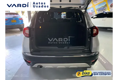 Renault 05 Captur INTENS