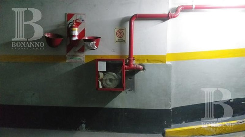 Imagen 4 de 8 de Venta Garage - Microcentro
