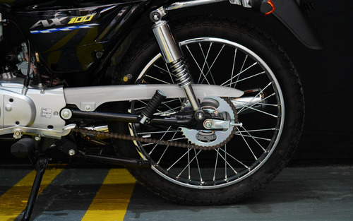 Suzuki Ax100 Negra