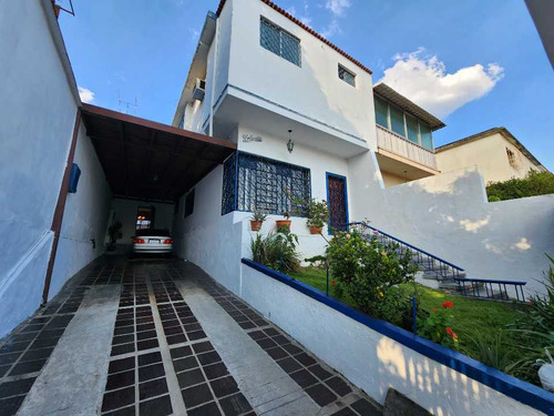 Casa Con Gran Potencial En Venta En Las Palmas