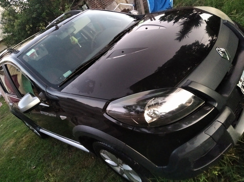 Renault Sandero Stepway 2012 1.6 Privilege 105cv