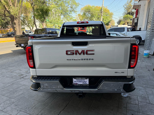 GMC Sierra 5.4 Cabina Regular Sle 4x4 At