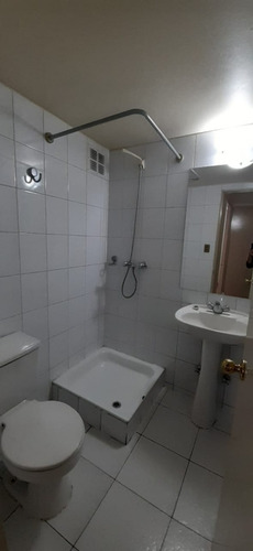 Imagen 9 de 10 de Excelente Dpto Renvado ( Metro Santa Isabel)