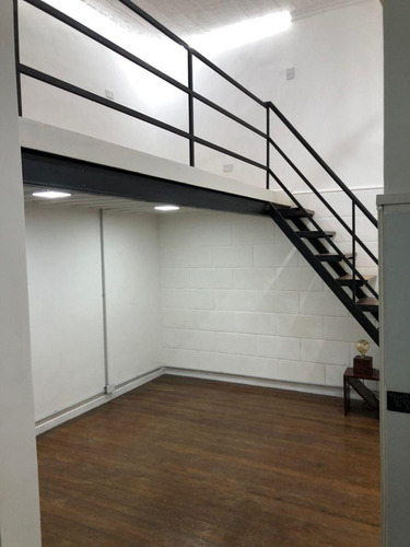 Imagen 2 de 11 de Venta De Ph Monoambiente Amplio Y Confortable 62 Metros Cuadrados Totales