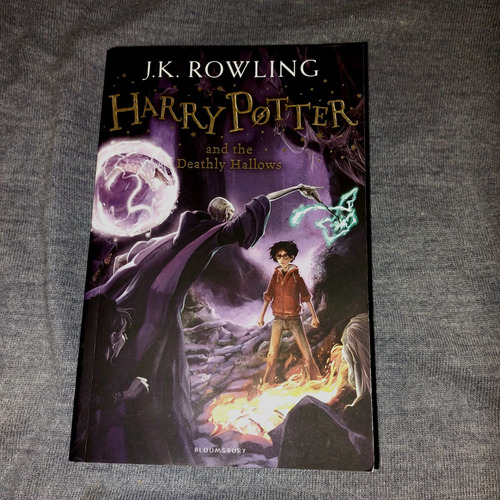 Harry Potter And The Deathly Hallows - Inglés -