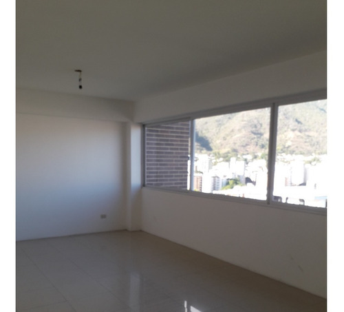 Imagen 2 de 9 de Vendo Apartamento 98m2 3h/2b/2p La Urbina 6502