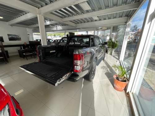 Imagen 6 de 17 de Ford Ranger Fx4 Pv