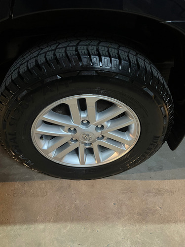 Toyota SW4 3.0 Srv Cuero I 171cv 4x4