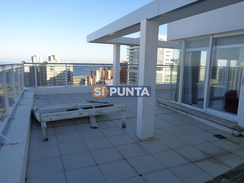 Imagen 7 de 30 de Pent House En Torre De Categoría