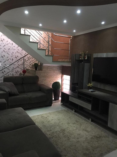 Imagem 4 de 14 de Excelente Casa Medeiros 2 Dorm C/ Ar Condicionado R$625mil
