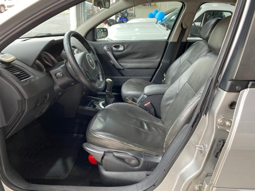 Renault Megane 1.6 DYNAMIQUE GRAND TOUR 16V FLEX 4P MANUAL