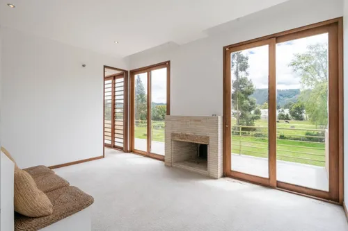 Casa En Venta En Canelon. Cod V5821