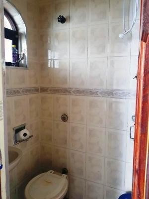 Vendo Casa A 500 Metros Do Mar Com Quintal Amplo Em Itanhaém