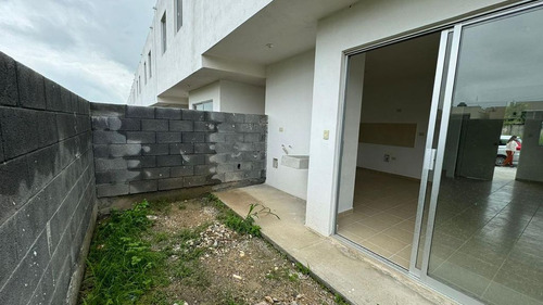 Rz Venta De Casa En Campestre Apodaca Huinala